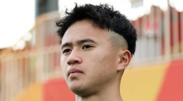 18歳高岡伶颯、仏3部ヴァランシエンヌで2ゴールの活躍で勝利に大貢献！「ある種のおとぎ話」とチームも称賛