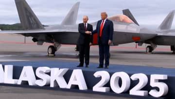 ゼレンスキー大統領は「ディールせよ」　トランプ氏が“アドバイス”　米露首脳で“停戦”合意せずも「会談は10点満点」