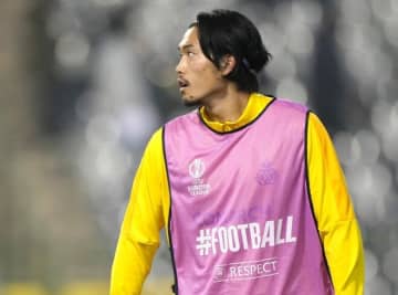 「まさに求めていたクオリティ」新加入の日本代表DFがブンデス15位クラブ刷新の“キーマン”に！即戦力として期待は大きい【現地発】