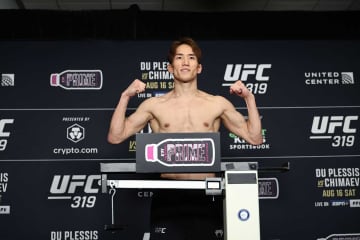 前日計量の朝倉海が「めっちゃ細い」→7kgリカバリー　バキバキの肉体に「コンディション良さそう」