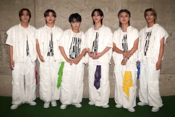 LIL LEAGUE、神宮外苑花火大会で「真夏ノ花火」をパフォ