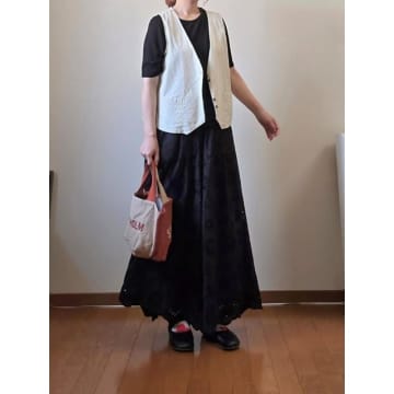 大人の夏コーデは「黒Tシャツ」で着やせしてこなれ見え♡地味にならない！垢抜け着こなし術