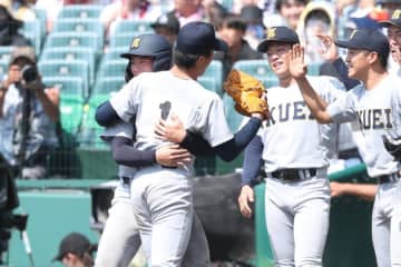 甲子園で敗戦直前…涙溢れる球児に「大号泣した」　打席での姿にSNSも感動「これが高校野球」