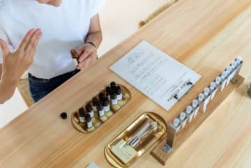 【出雲大社近くでお守り香水作り体験】香りと植物の力で心と身体を整える「出雲きよら」オープン