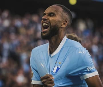 【浦和】元スウェーデン代表FWイサーク・キーセ・テリンにオファー「あとは本人次第」