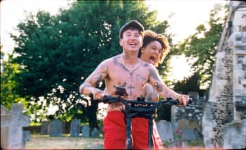 「心を奪われ続けた」「宝石のような寓話」俳優・池松壮亮登壇の先行上映開催『バード ここから羽ばたく』