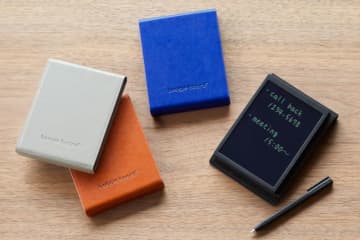 つい持ち運びたくなる高級感 キングジム 人気の電子メモパッドシリーズに新モデル