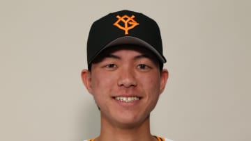 【巨人2軍】5回から打者15人を完全投球の衝撃　育成20歳右腕が11奪三振で完封　浅野翔吾、小林誠司らが背番号「3」を背負い躍動