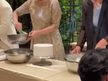 「真似したくてもできない」「かっこよすぎ」　結婚式に集まった『プロ』とは…？