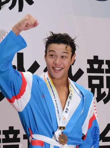 【全国高校総体】競泳・男子50m自由形、山田将大が3位入賞　200mは鈴木蓮波も3位