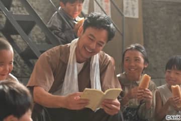 「嵩（北村匠海）という鏡に自分を映した」妻夫木聡が明かす「あんぱん」八木信之介の心情