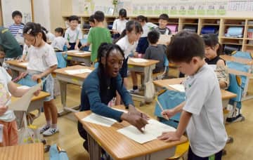 《連載:鉄路とまち　TX20年》(3)　先進教育へ予算拡充　学校新設は判断割れる