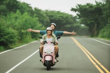 テレンス・ラウ×フェンディ・ファンの絆に涙　『鯨が消えた入り江』が描く愛と喪失の旅路