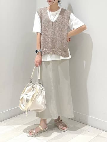 グローバルワークのスカートが大人コーデに大助かり♡ウエストゴムなのにキレイめなのが最高です