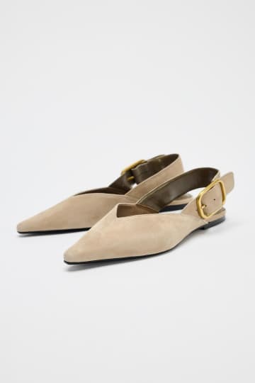 「ヒールだと足疲れる、、」→ 解決！【ZARA】大人のきれい見え♡「フラットシューズ」