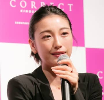 木下優樹菜、“水着”で娘2人と夏を満喫　「スタイル抜群」「3姉妹かと」「素敵」とネット衝撃