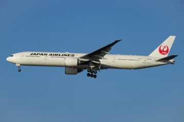 羽田〜ホノルル線に77W投入！ JAL、2025年度下期の運航計画を発表