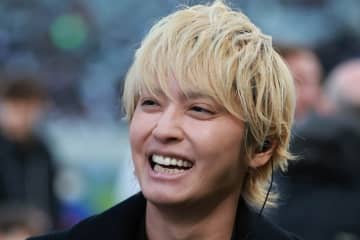 手越祐也　7年ぶりドラマ出演で黒髪に変身「普通は黒髪だと大人っぽくなるけど俺の場合若返るぞぉー！！」