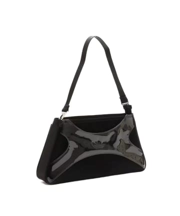 【adidas】ちょいレトロ感が可愛い「シャレ見えバッグ」