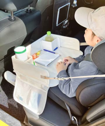 【3COINS】子連れドライブもコレでへっちゃら！「カーアイテム」をチェック