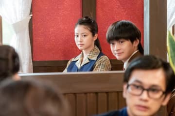 『あんぱん』第104回　のぶ、女性に囲まれる嵩の姿に唖然とする【ネタバレあり】