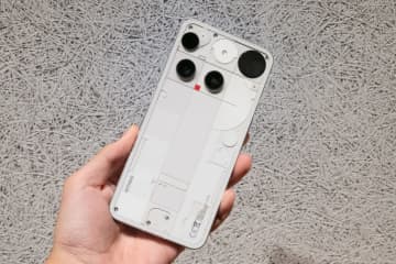 Nothing新フラグシップスマホ「Phone (3)」、日本上陸決定。約12.5万円から