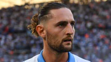 マルセイユ、試合後に衝突したラビオと22歳若手を放出リストに載せる 「容認できない行動」と説明