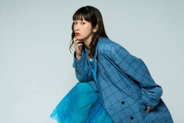 近藤夏子、デビュー15周年記念ミニアルバム『KCP-first-』リリース　大阪でリリイベ開催も