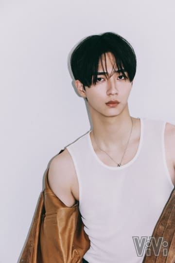 野村康太『ViVi』登場　ViVi国宝級イケメンランキングのNEXT部門で注目の“184cmでっかわボーイ”