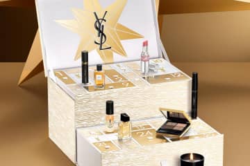イヴ・サンローラン25年クリスマスコフレ、アイパレなど“人気コスメ現品入り”アドベントカレンダー