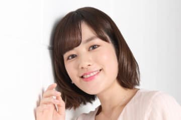 筧美和子、水着で解放感　フランスのビーチ満喫　“美スタイル”に衝撃