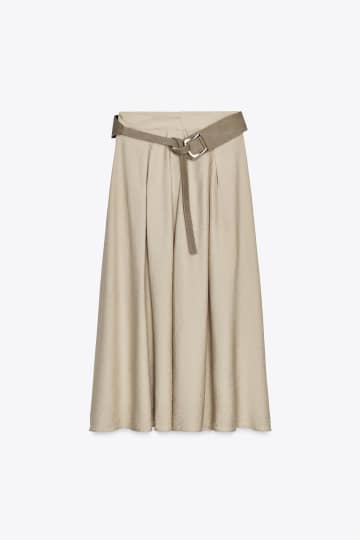 「オシャレ苦手」な40・50代へ！【ZARA】サッと穿くだけでOK♡「サマ見えスカート」