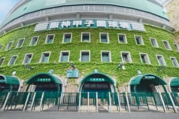 球児に「国に帰れ」、京都国際への「ヘイト投稿」相次ぐ…府と市は削除要請、高野連はどう対応する？
