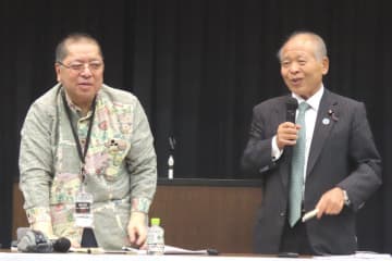 鈴木宗男氏　動脈瘤手術から退院した〝戦友〟佐藤優氏を祝福「本人に会ってみないと、落ち着かないもの」