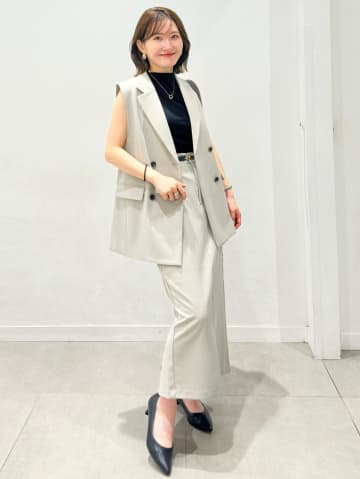 【GU】脚長効果も期待できる「ロングスカートコーデ」