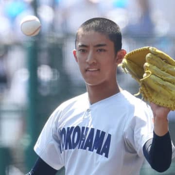 横浜2年152キロ右腕・織田翔希 プロスカウトが指摘する「怪物」への絶対条件