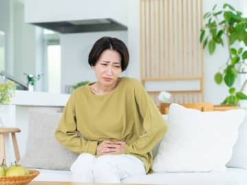 胃腸炎」には2種類ある？ その原因と適切な対処法を医師が解説