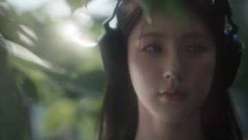 Netflixシリーズ『グラスハート』劇中バンド TENBLANK、「永遠前夜」MV公開　主演の佐藤健が監督