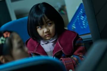 撮影当時は若干7歳、韓国の恐るべき天才子役に注目！『侵蝕』本編映像が解禁