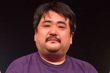 空気階段・鈴木もぐら　人工股関節の術後は良好「スロットマシーンのレバーみたいなのが足に…」