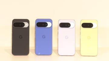 自分の声でリアルタイム翻訳などAI機能が大幅強化！グーグルの新型スマホ「Google Pixel 10」28日から発売へ