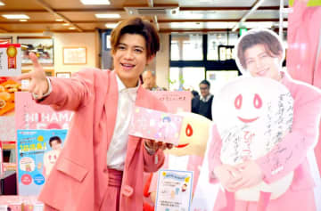 新浜レオンさん一日店長　成田山参道「なごみの米屋総本店」　ファン詰めかけセット商品すぐに完売