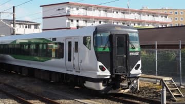 E257系が東京～御殿場間を走る！10月に臨時列車を運転、JR東日本