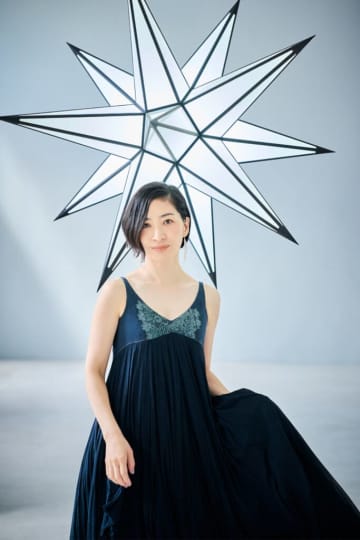 坂本真綾、ベストソング投票企画TOP15を発表。30周年記念ベストアルバム発売決定