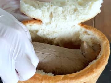 「芸が細かい」「どうやって作っているの？」　パンの『鮭』をさばくと…