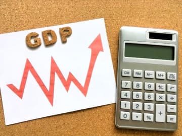 「GDP（国内総生産）」予想以上のプラス成長…しかし手放しで喜べない理由は？ 専門家が解説