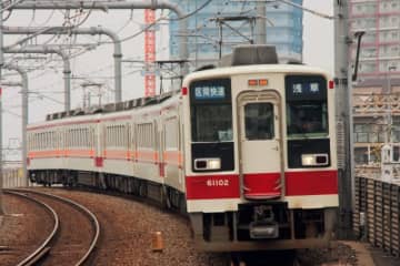 野岩鉄道6050系4両が首都圏へ？！“神”運行の復活に歓喜