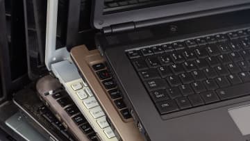 あなたの会社のPC、その捨て方では情報漏洩するかも！500社調査で見えた“危険な真実”