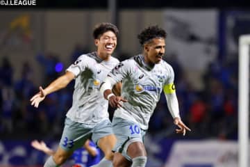 首位・水戸、目前で白星スルリ…今治は5連勝！　大宮や徳島、磐田も勝利で上位大混戦／J2第27節