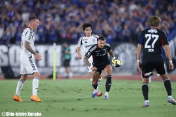 町田の連勝がついにストップ…横浜FMは引き分けも、勝ち点奪取で残留圏内の17位に浮上